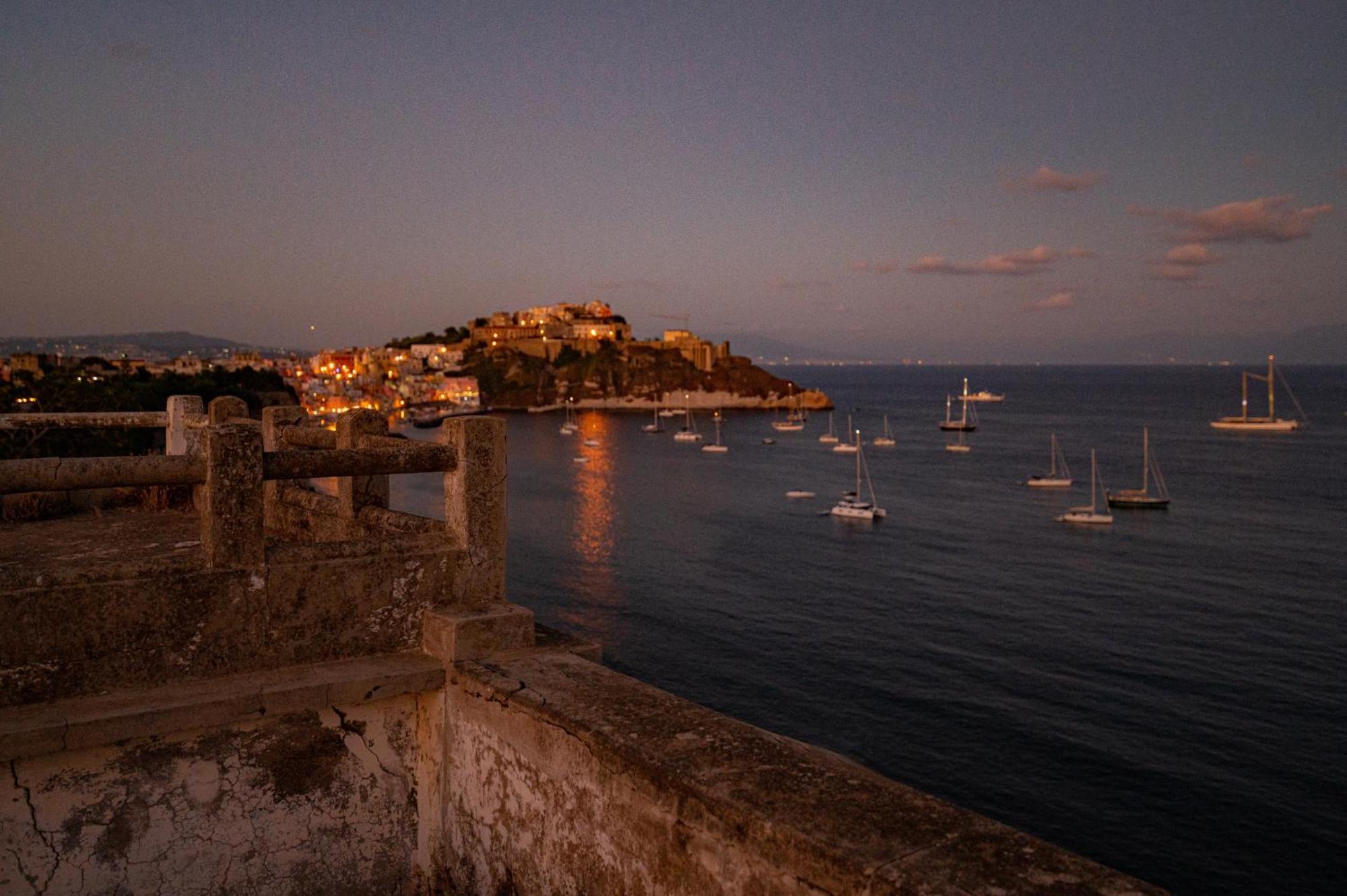 Hotel Fuorimare Dimora Storica Procida Esterno foto